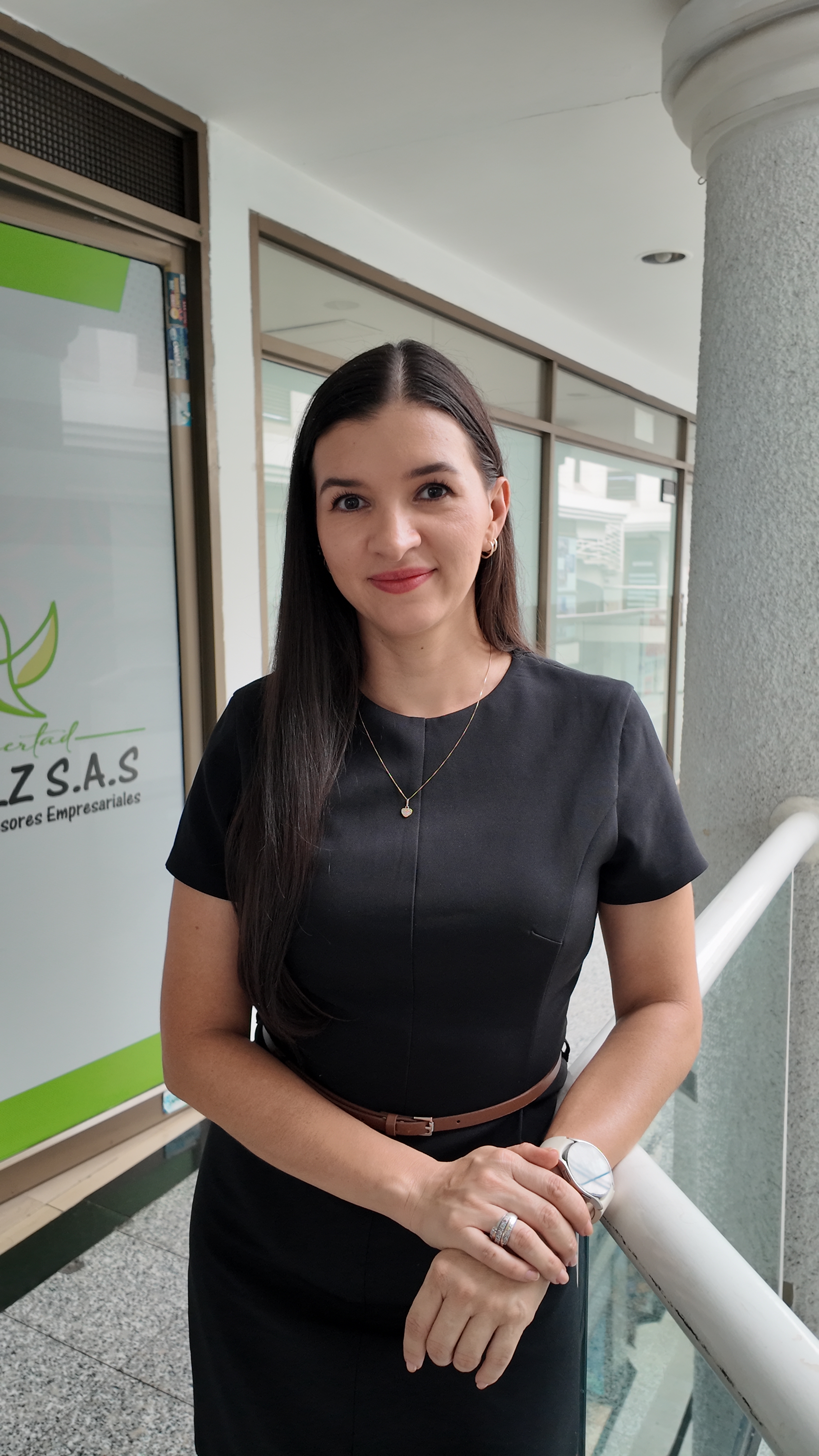 Jimena Zapata Castro, Jefe de Oficina de ARIA LZ